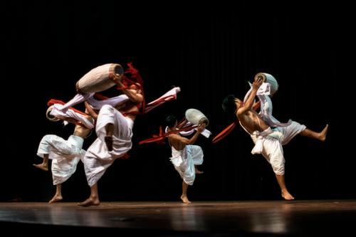 Global dance performance
